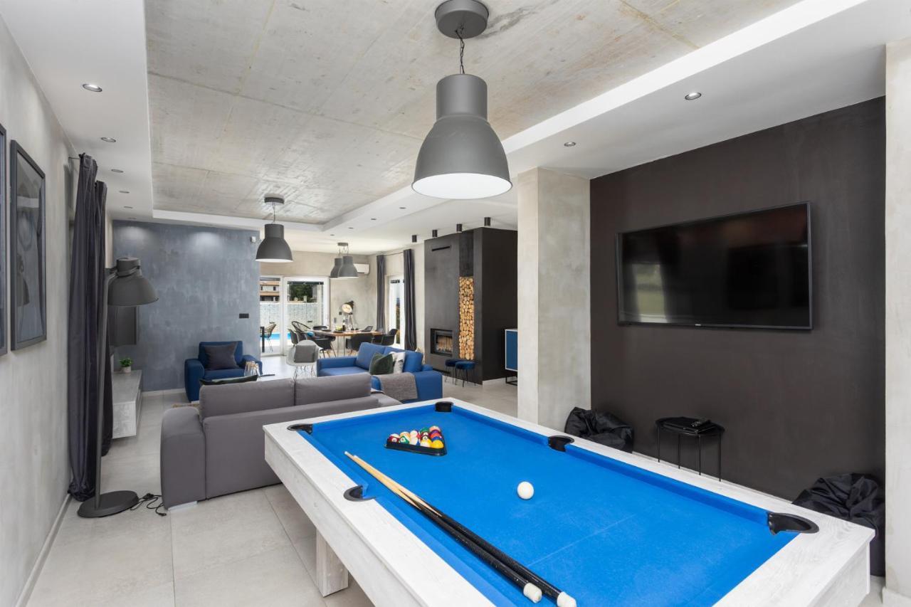 Villa Ovis Peresiji Экстерьер фото